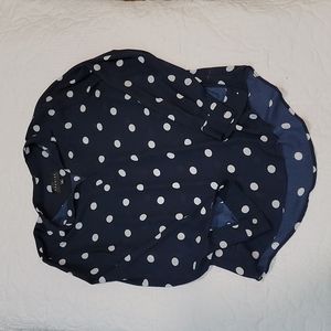 🚀3/$15🚀 Blue and white polka dot top